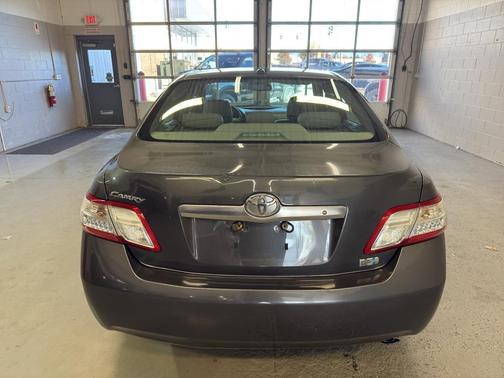 2010 Toyota Camry Hybrid Base