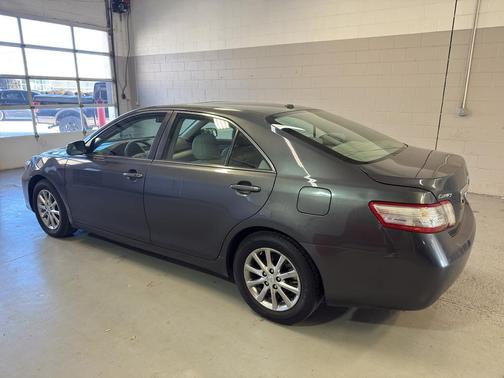 2010 Toyota Camry Hybrid Base