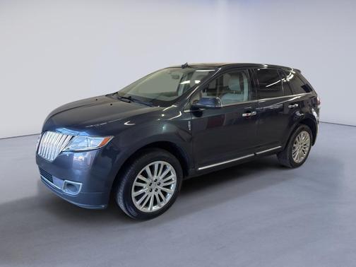 2013 Lincoln MKX Base