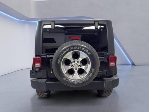 2017 Jeep Wrangler Unlimited Sahara