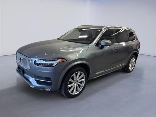 2019 Volvo XC90 T6 Inscription