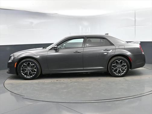 2018 Chrysler 300 S