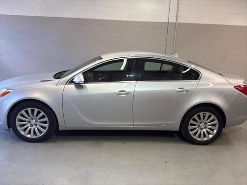 2012 Buick Regal Base