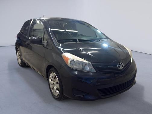 2013 Toyota Yaris L