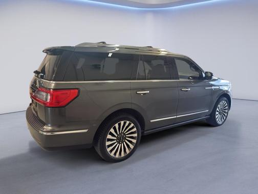 2018 Lincoln Navigator Reserve