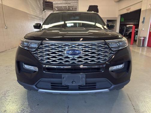 Agate Black Metallic 2020 Ford Explorer Platinum