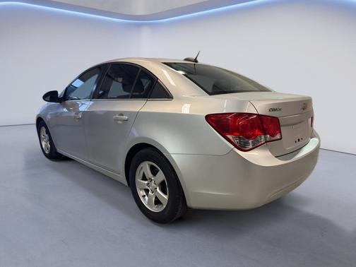 Silver Ice Metallic 2015 Chevrolet Cruze 1LT