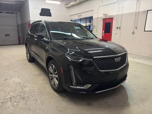 2021 Cadillac XT6 Premium Luxury AWD