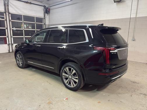 2021 Cadillac XT6 Premium Luxury AWD