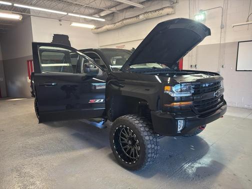 2017 Chevrolet Silverado 1500 2LT