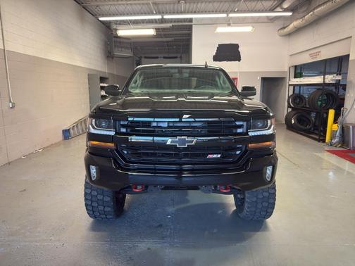 2017 Chevrolet Silverado 1500 2LT