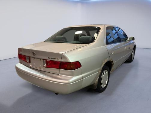 2000 Toyota Camry CE