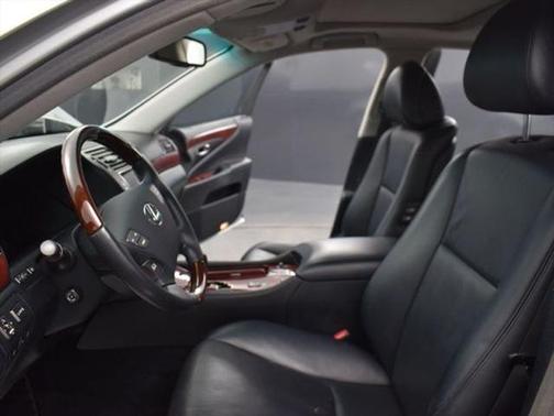 2007 Lexus LS 460 Base