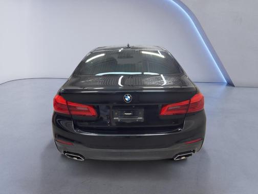 2019 BMW 540 540i