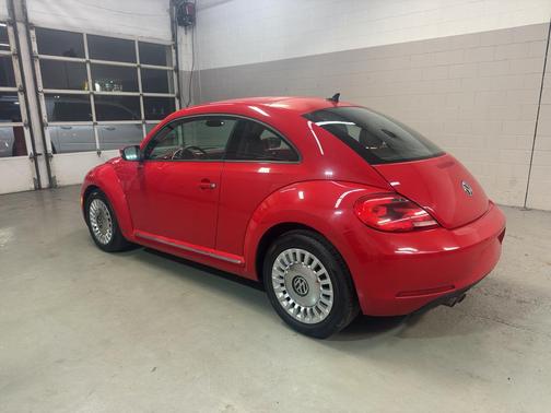2014 Volkswagen Beetle 1.8T