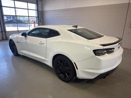 2023 Chevrolet Camaro 1LS