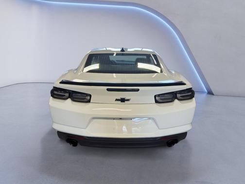 2023 Chevrolet Camaro 1LS