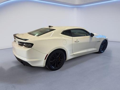 2023 Chevrolet Camaro 1LS