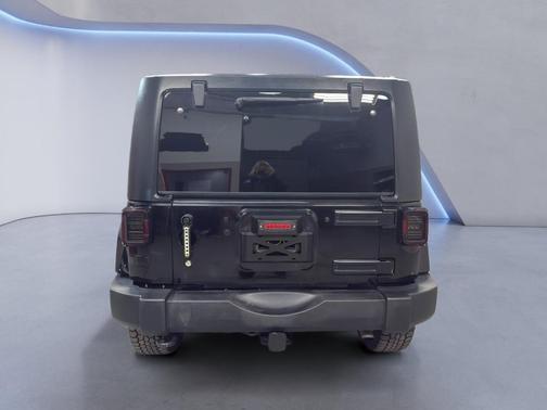 2013 Jeep Wrangler Sahara