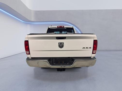 Bright White Clearcoat 2015 RAM 1500 Outdoorsman