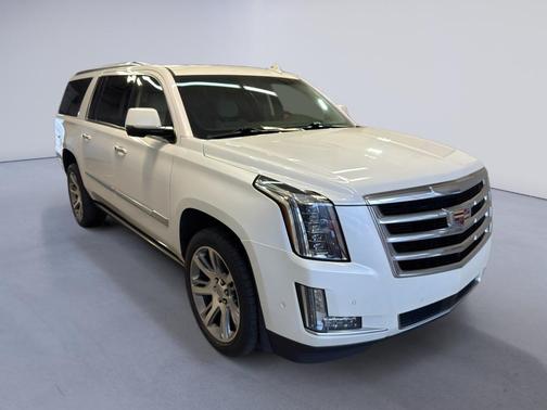 Crystal White Tricoat 2017 Cadillac Escalade ESV Premium Luxury