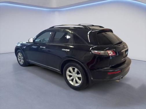 2005 INFINITI FX35 Base
