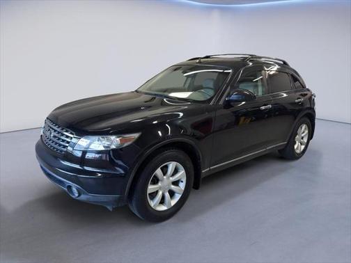 2005 INFINITI FX35 Base