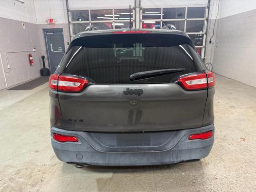 2016 Jeep Cherokee High Altitude