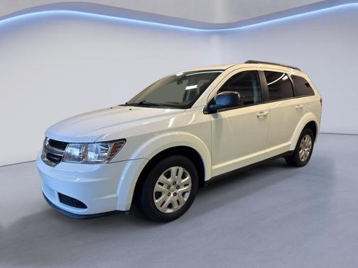 Vice White 2017 Dodge Journey SE