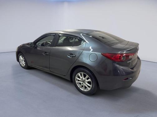 2016 Mazda Mazda3 i Touring