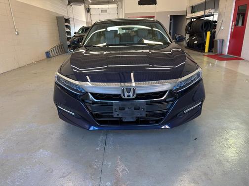 2018 Honda Accord Hybrid Touring