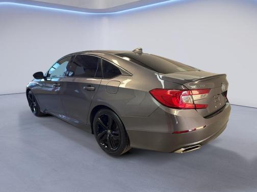 Modern Steel Metallic 2018 Honda Accord Sport