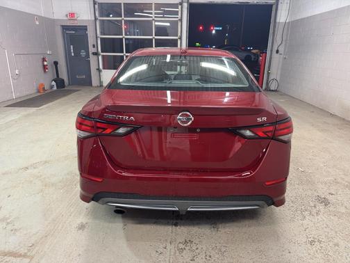2021 Nissan Sentra SR