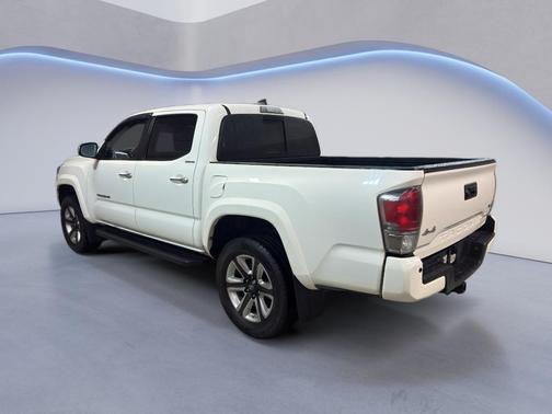 Super White 2018 Toyota Tacoma Limited