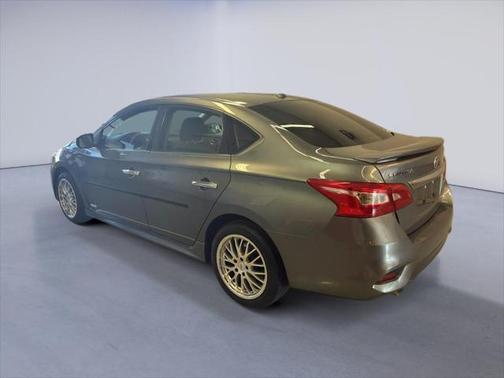 2019 Nissan Sentra SR