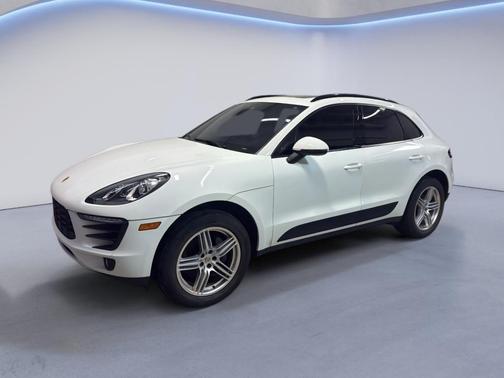 2017 Porsche Macan Base