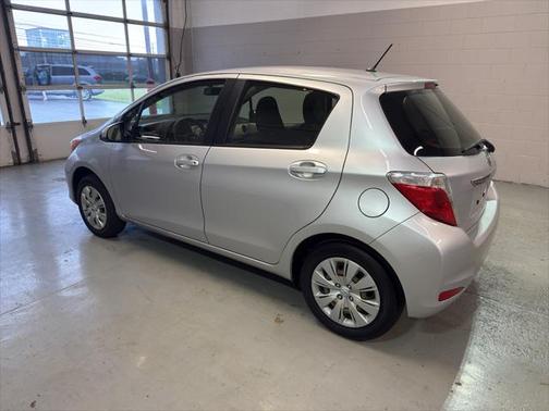 2013 Toyota Yaris L