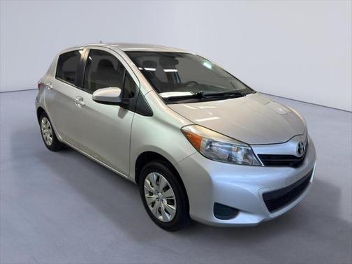 2013 Toyota Yaris L