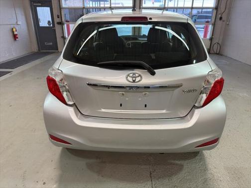 2013 Toyota Yaris L
