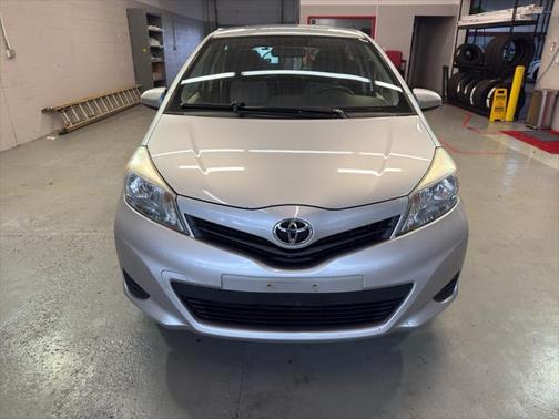 2013 Toyota Yaris L