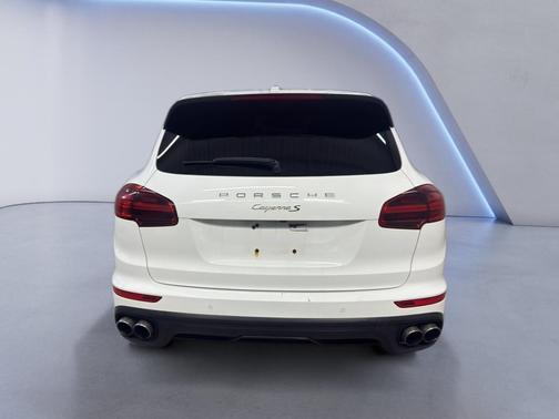 2017 Porsche Cayenne S