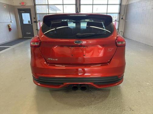 2018 Ford Focus ST