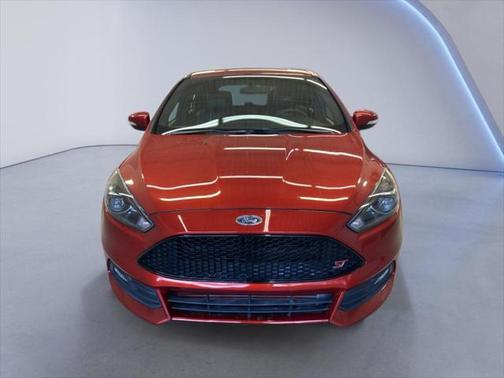 2018 Ford Focus ST