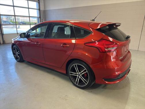 2018 Ford Focus ST