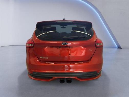 2018 Ford Focus ST