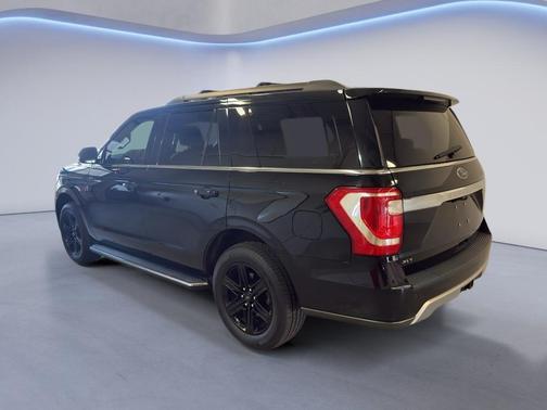 Agate Black Metallic 2021 Ford Expedition XLT