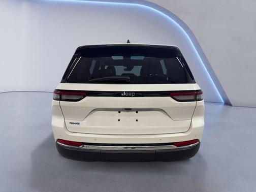 Bright White Clearcoat 2022 Jeep Grand Cherokee 4xe Base