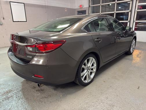 2016 Mazda Mazda6 i Touring