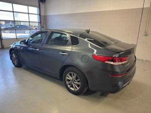 2020 Kia Optima LX