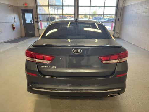 2020 Kia Optima LX